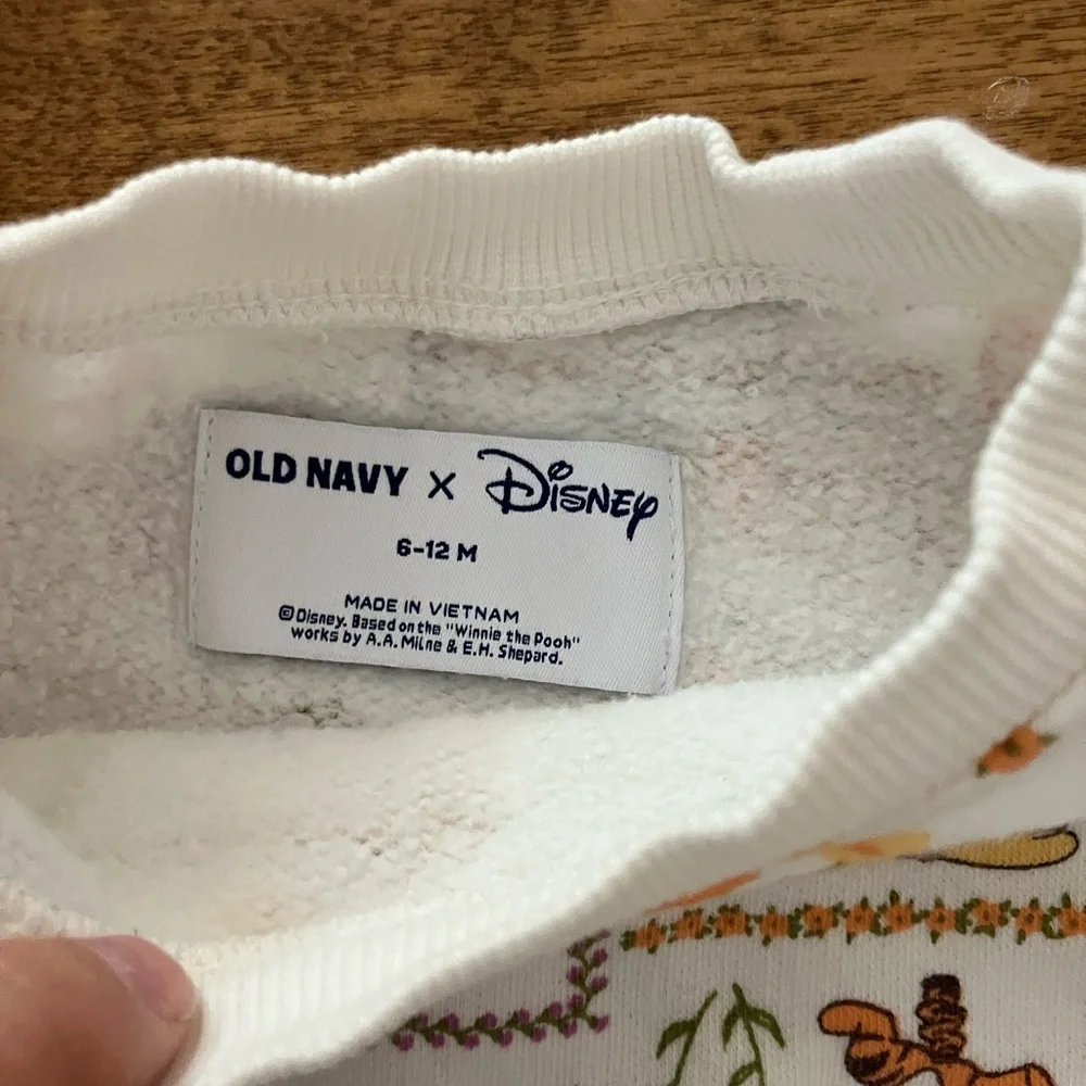 Old Navy x Disney Winnie the Pooh Baby Sweatshirt